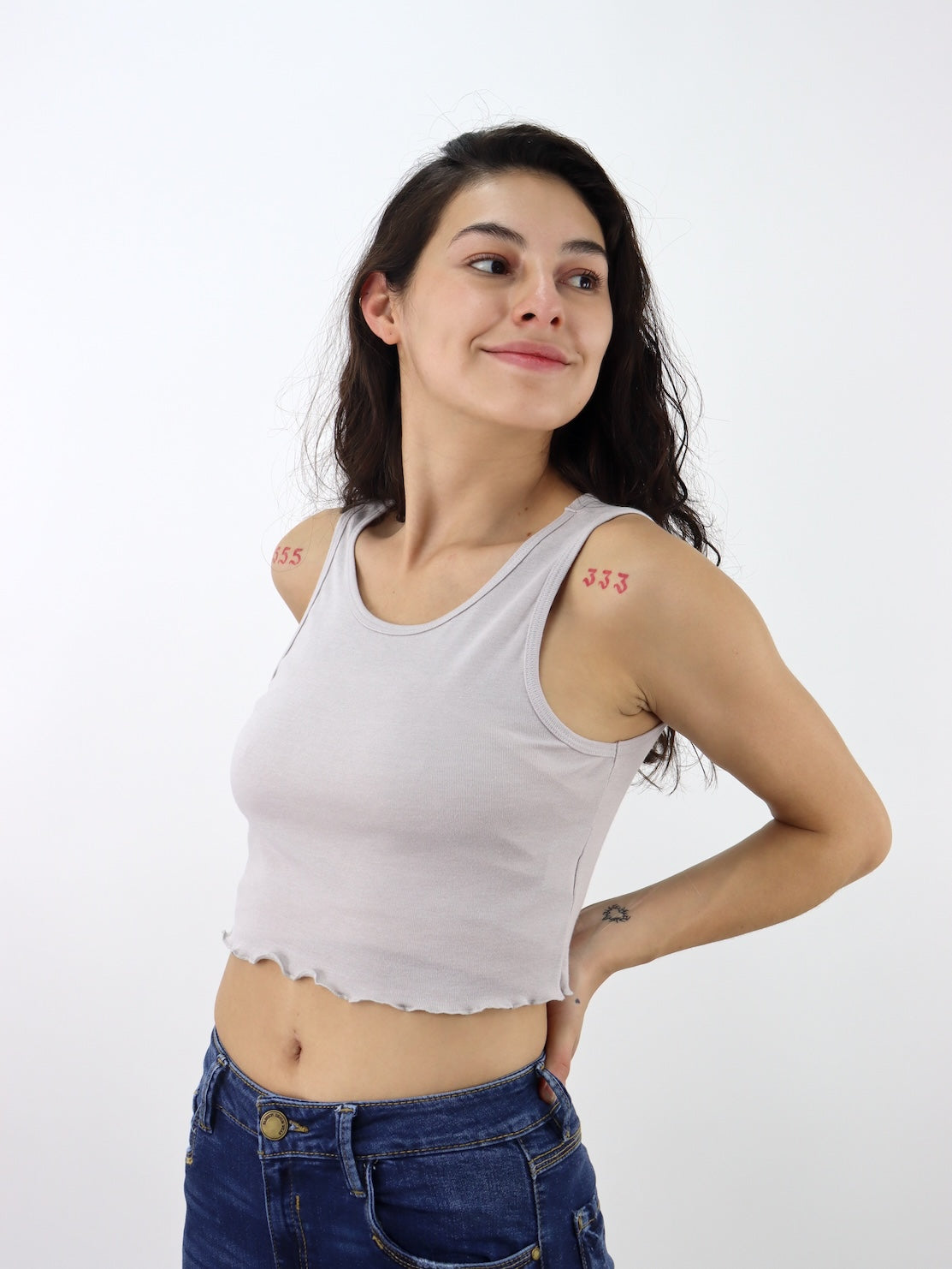 Playera tank de color arena