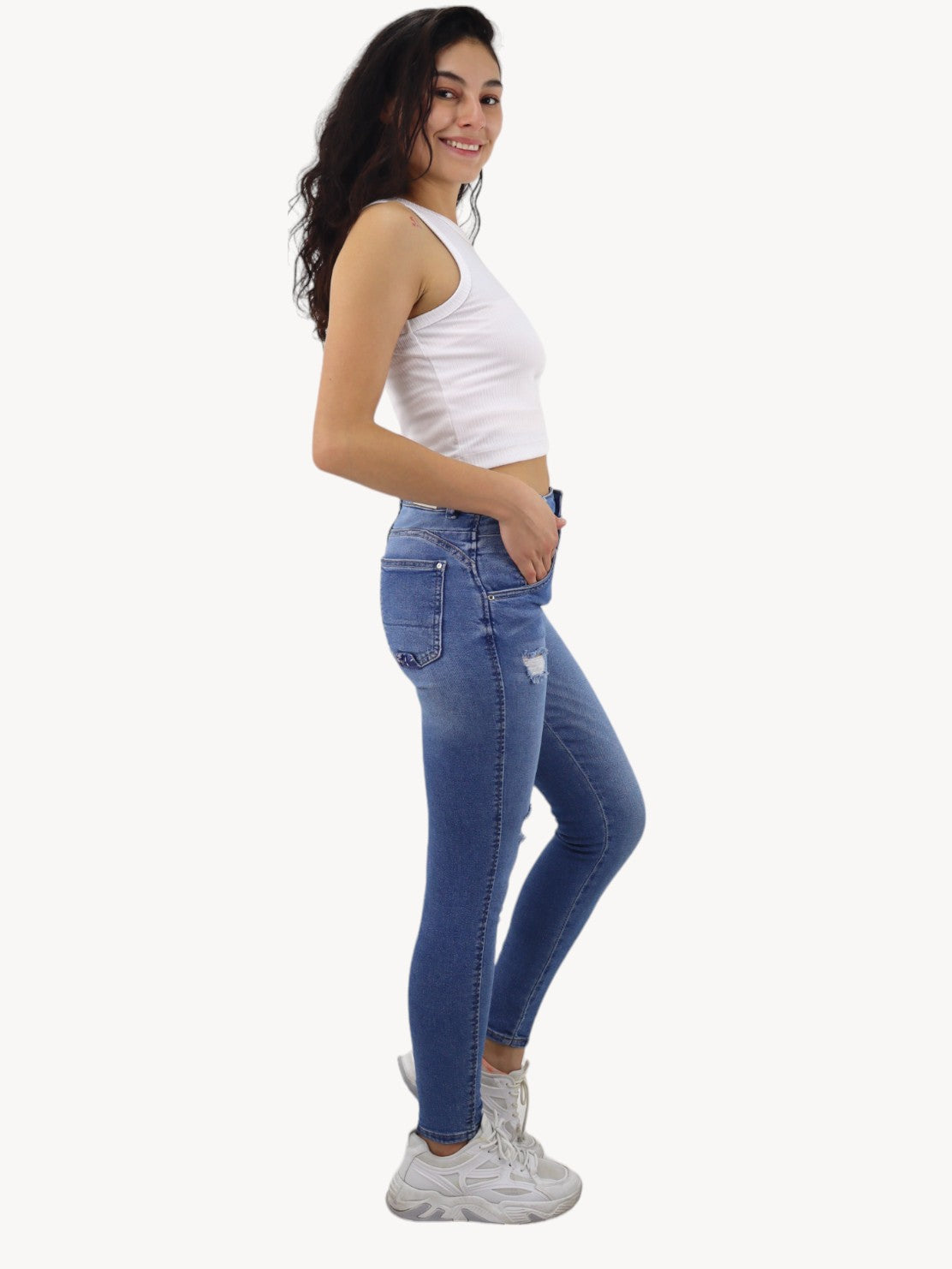 Jeans skinny con destrucción