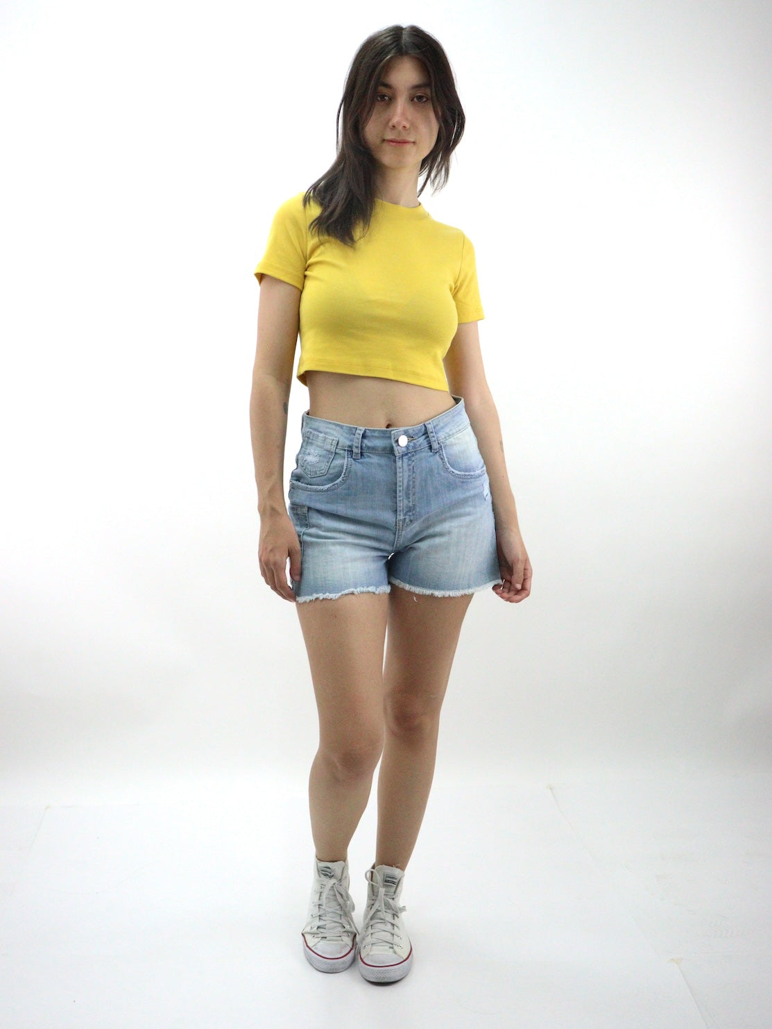 Short tiro medio de color azul claro - Main Image