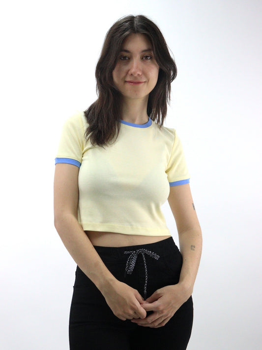 Playera manga corta de color combinado