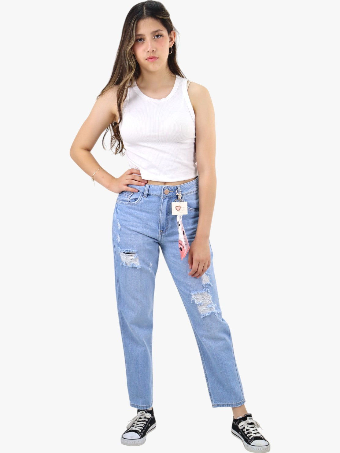 Jeans mom clasic con destrucción azul claro