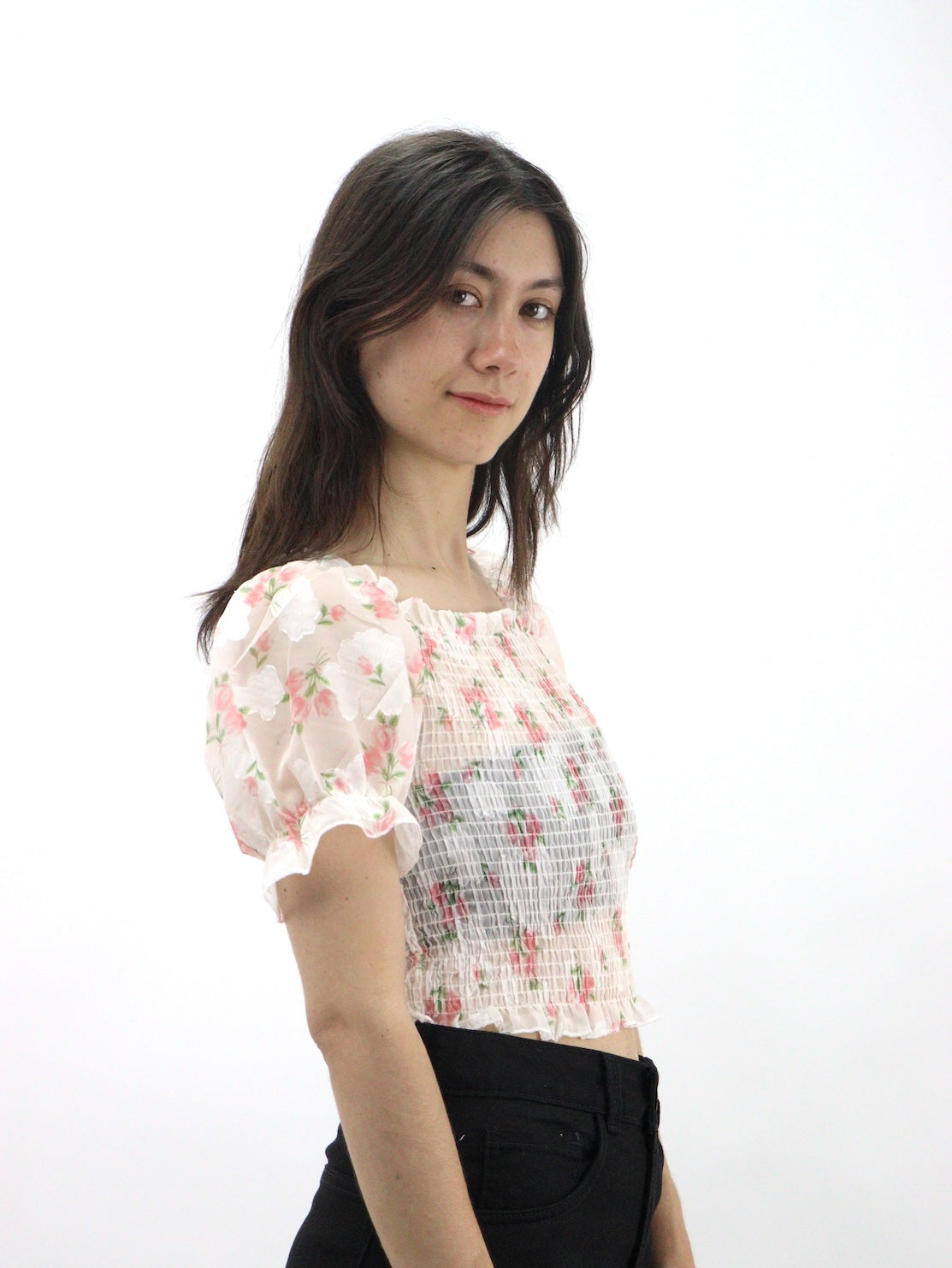 Blusa manga abullonada ajustada con estampado floral y fruncido