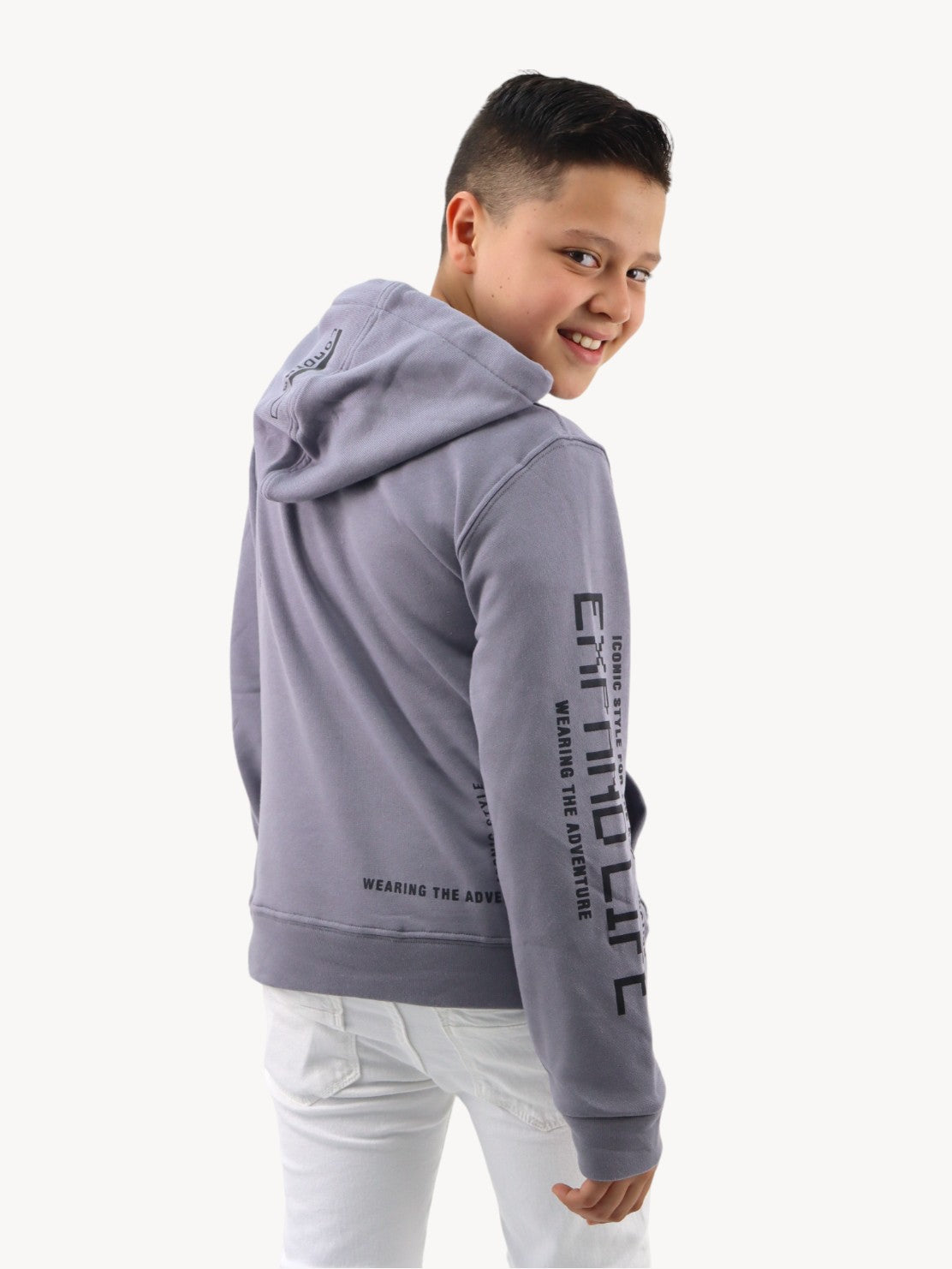 Sudadera cerrada con capucha y estampado