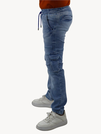Jogger cargo slim azul claro