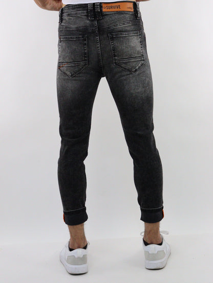 Jeans skinny de color negro deslavado con destrucción (NUEVA TEMPORADA)