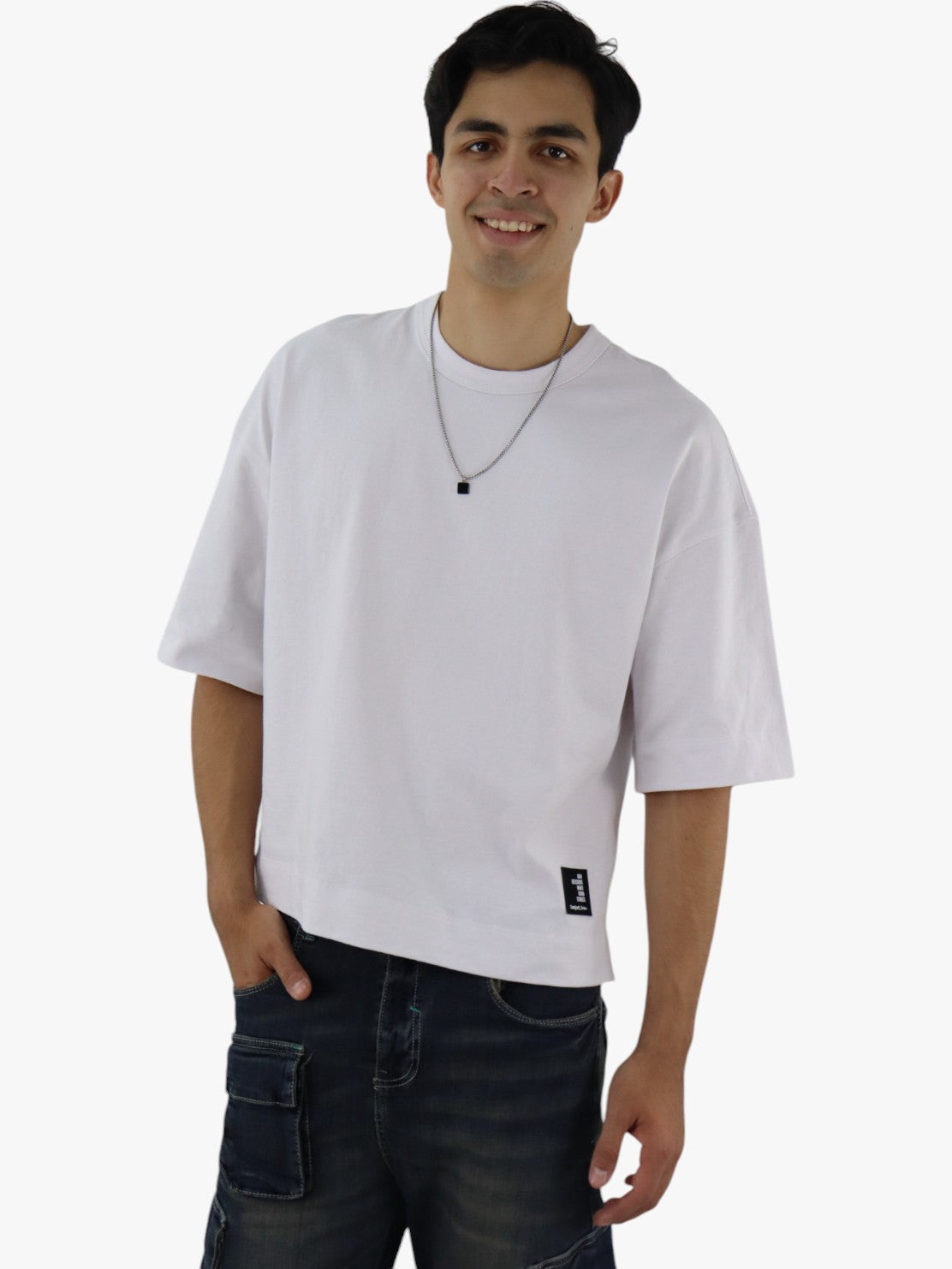 Playera oversize manga corta de color blanco