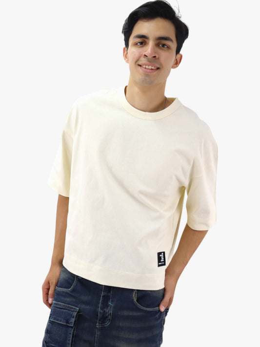 Playera oversize manga corta de color hueso