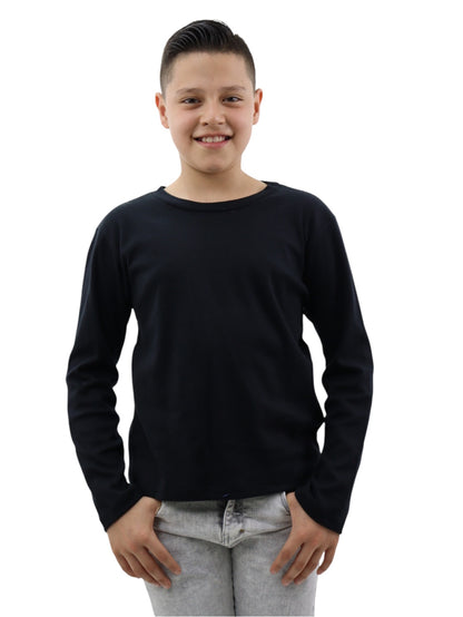 Playera manga larga de color negro