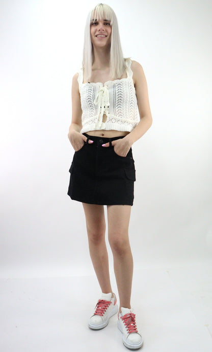 Short falda cargo de color negro