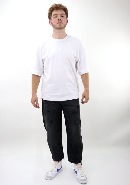 Jeans estilo loose negro deslavado