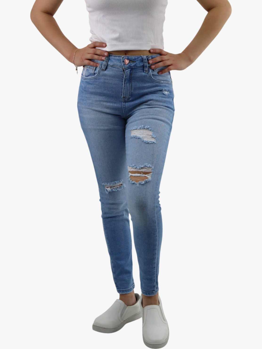 Jeans skinny azul claro con destrucción