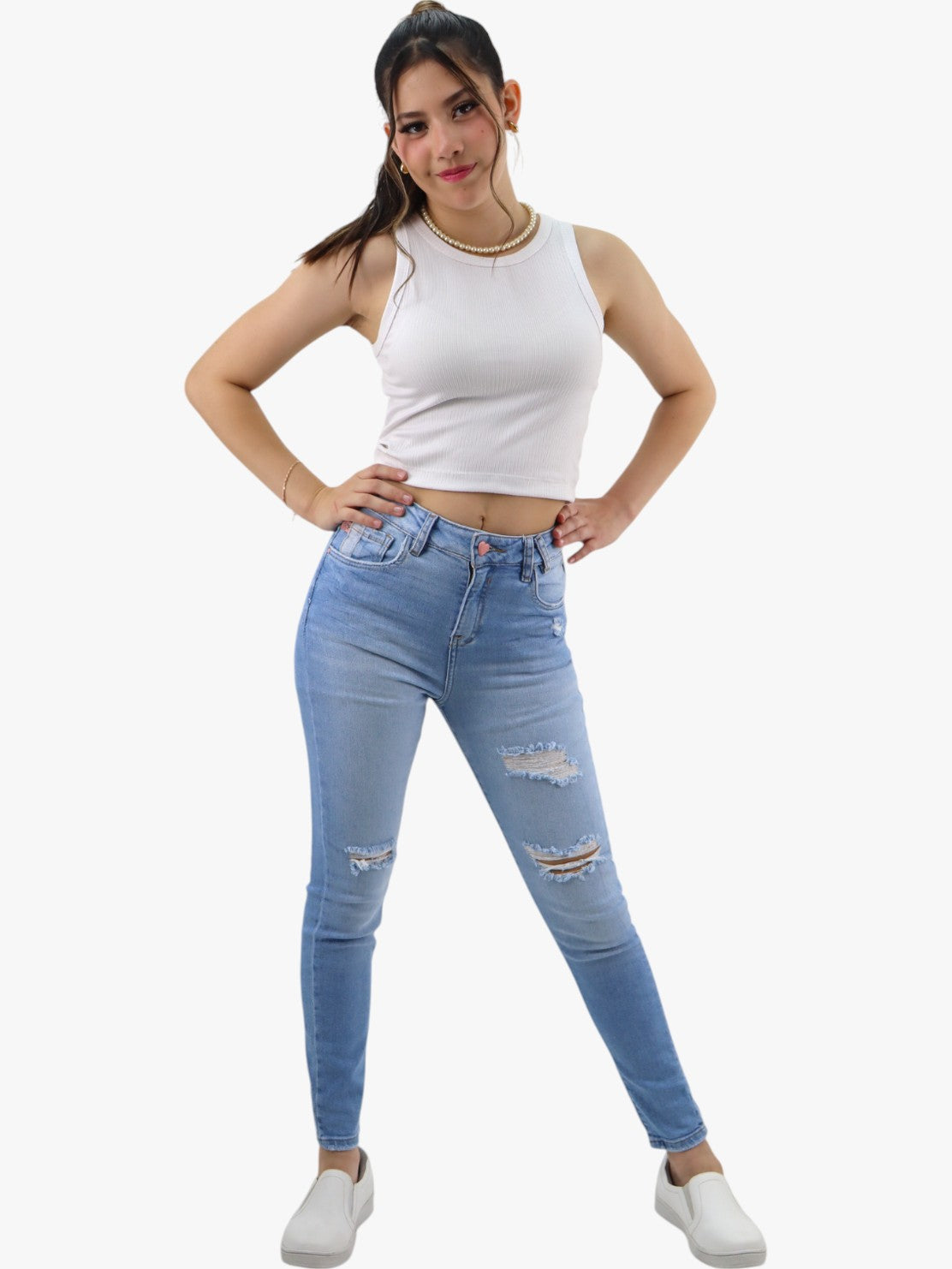 Jeans skinny azul claro con destrucción