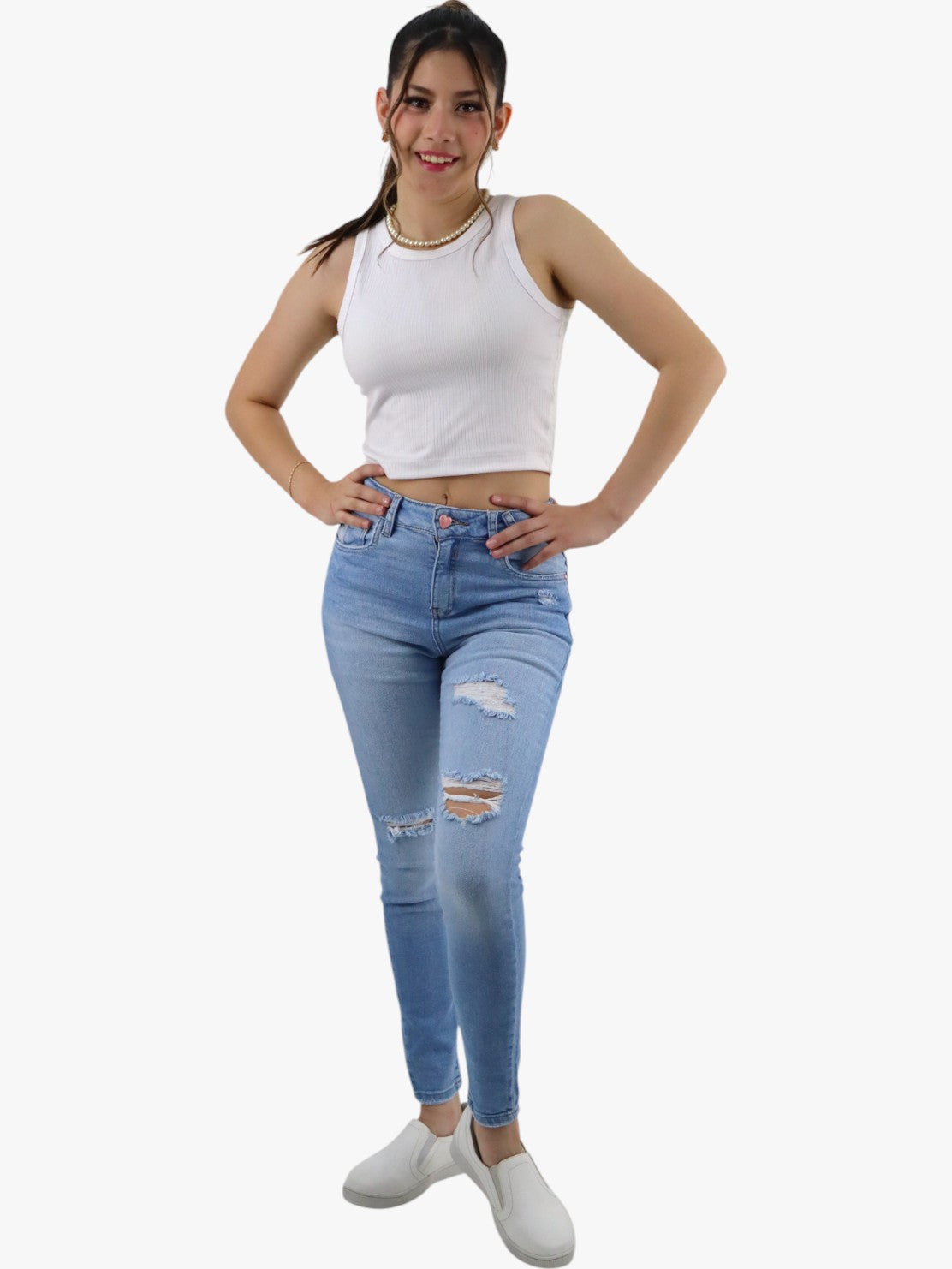 Jeans skinny azul claro con destrucción