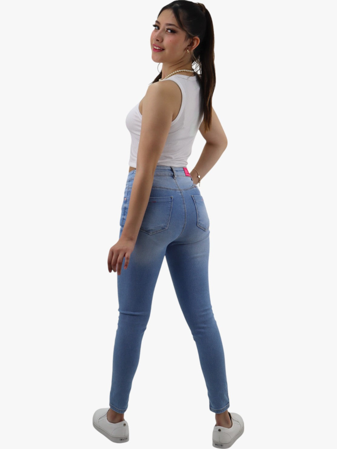 Jeans skinny tiro alto azul claro