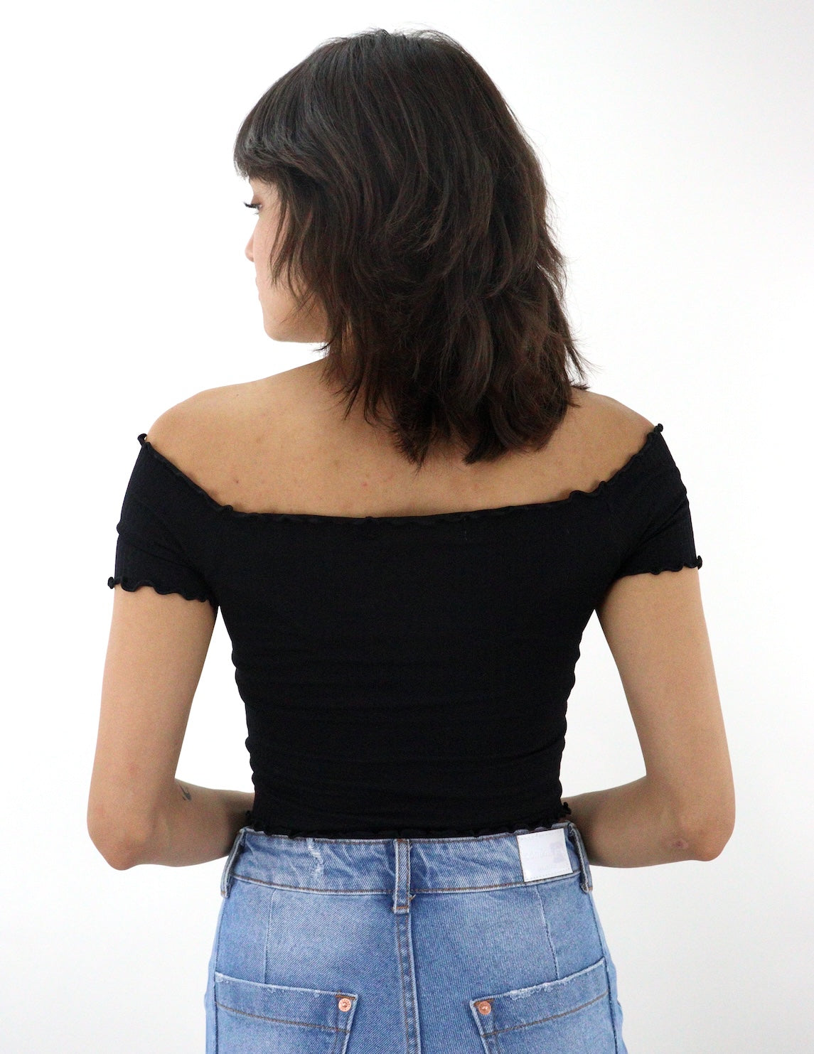Playera manga corta de licra color negro