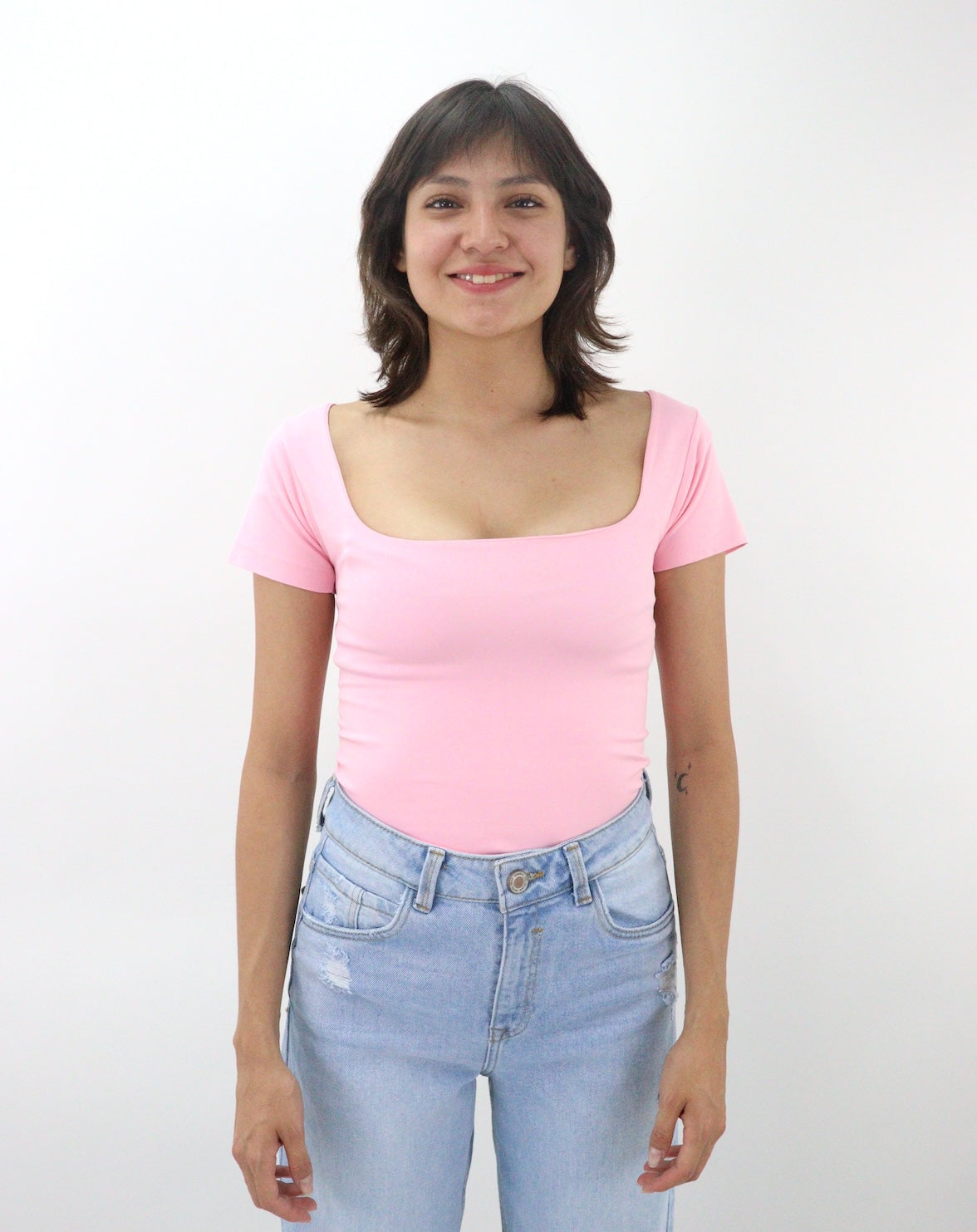Body con mangas de color rosa