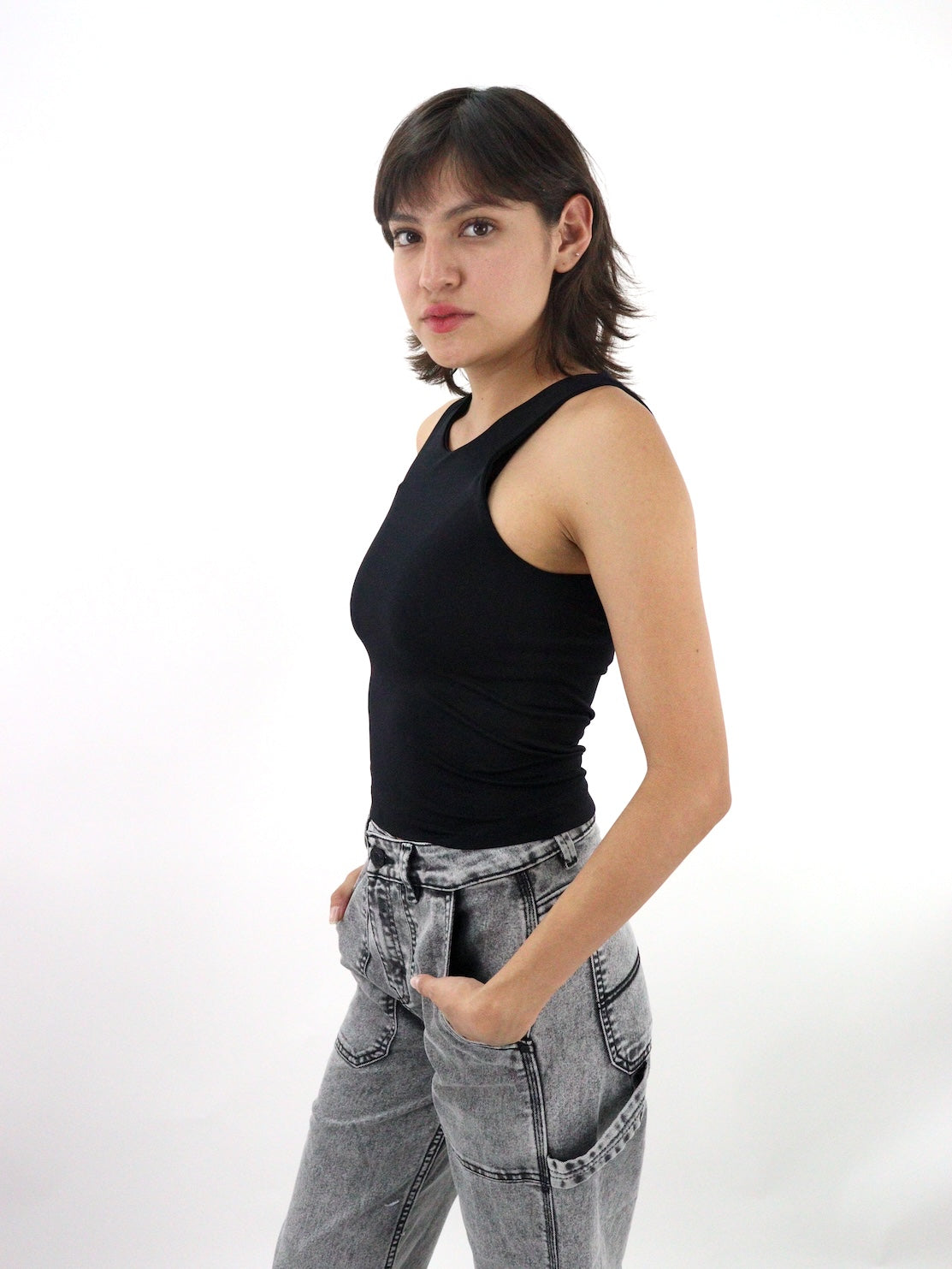 Blusa tank sin costuras de color negro
