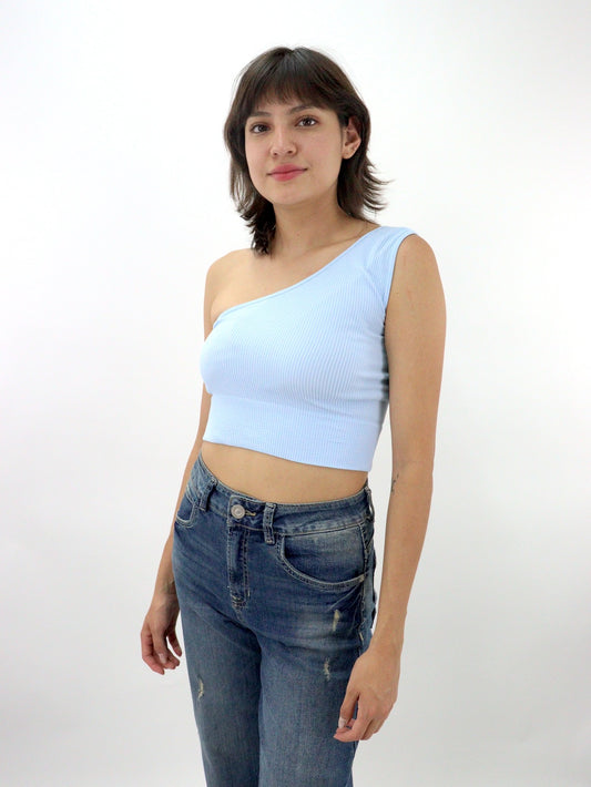 Blusa hombro descubierto de color azul