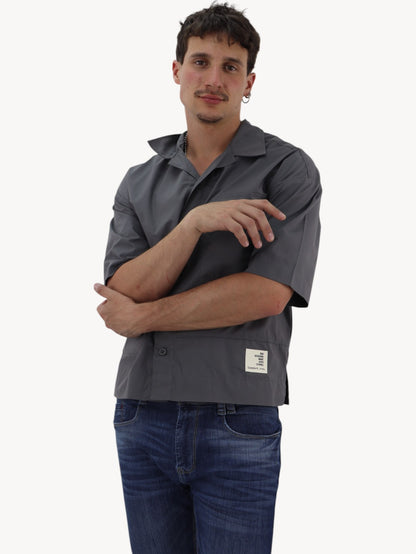 Camisa oversize con bolsillos gris oxford