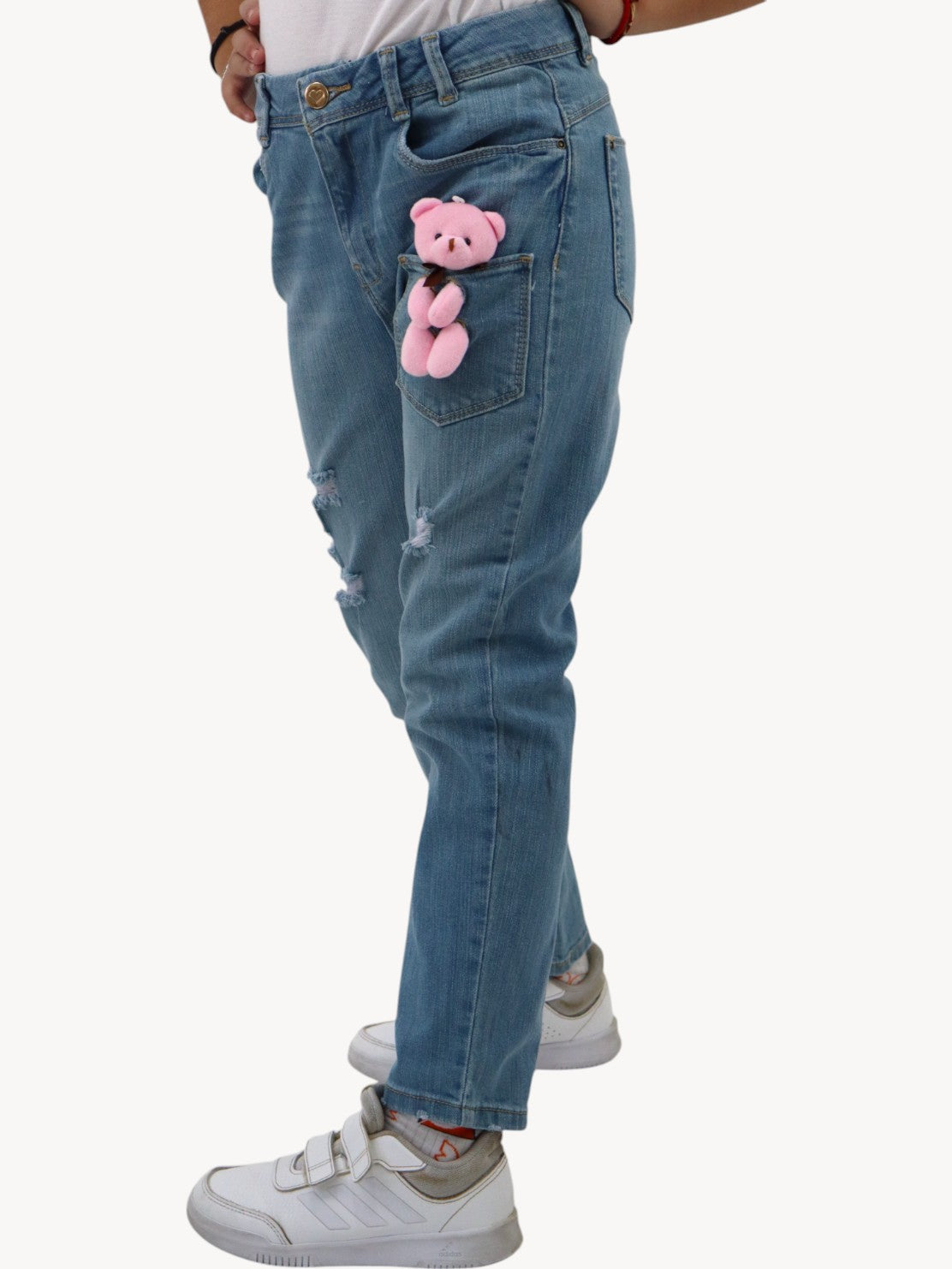 Jeans con detalle de osos en bolsa