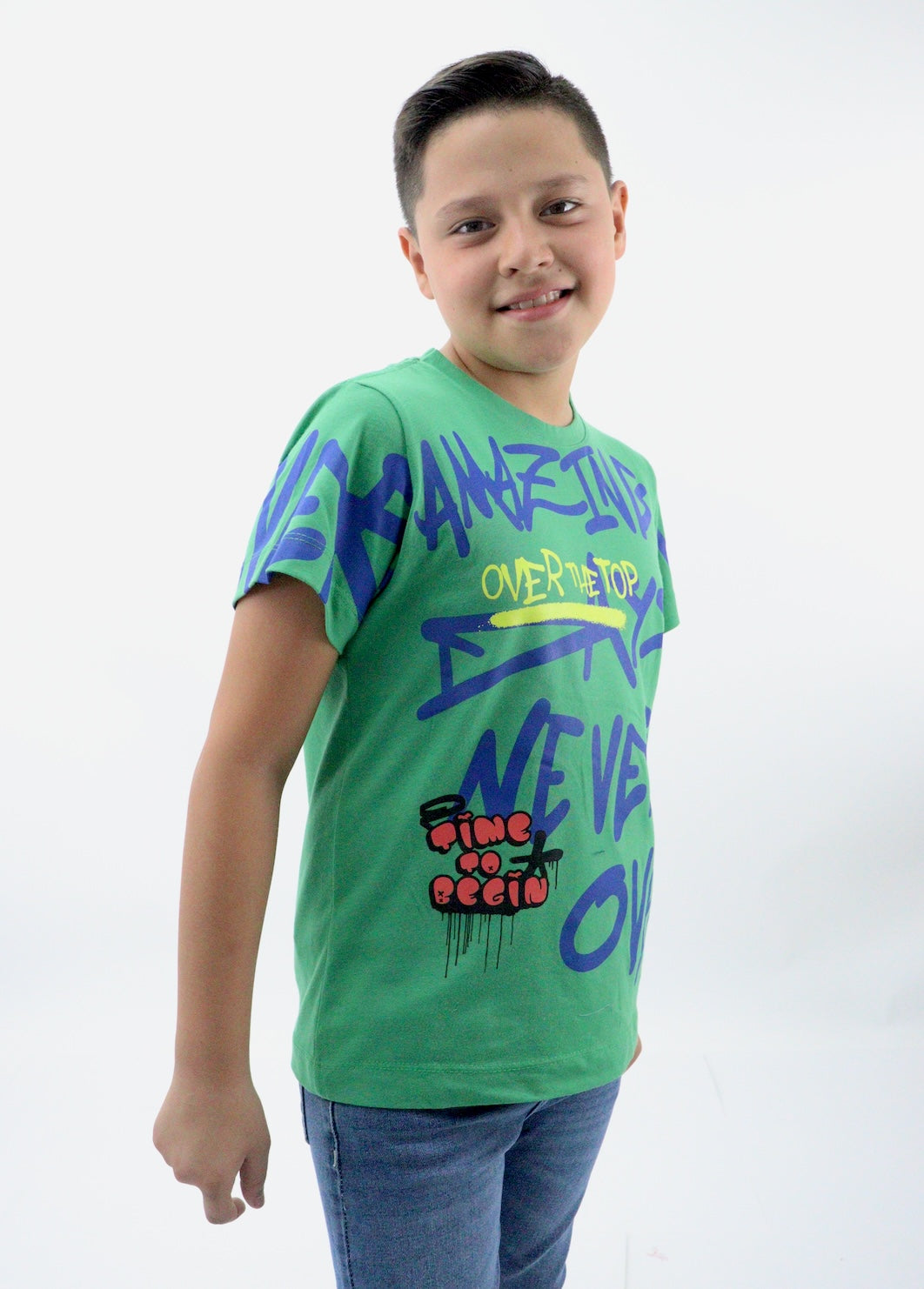 Playera manga verde con estampado