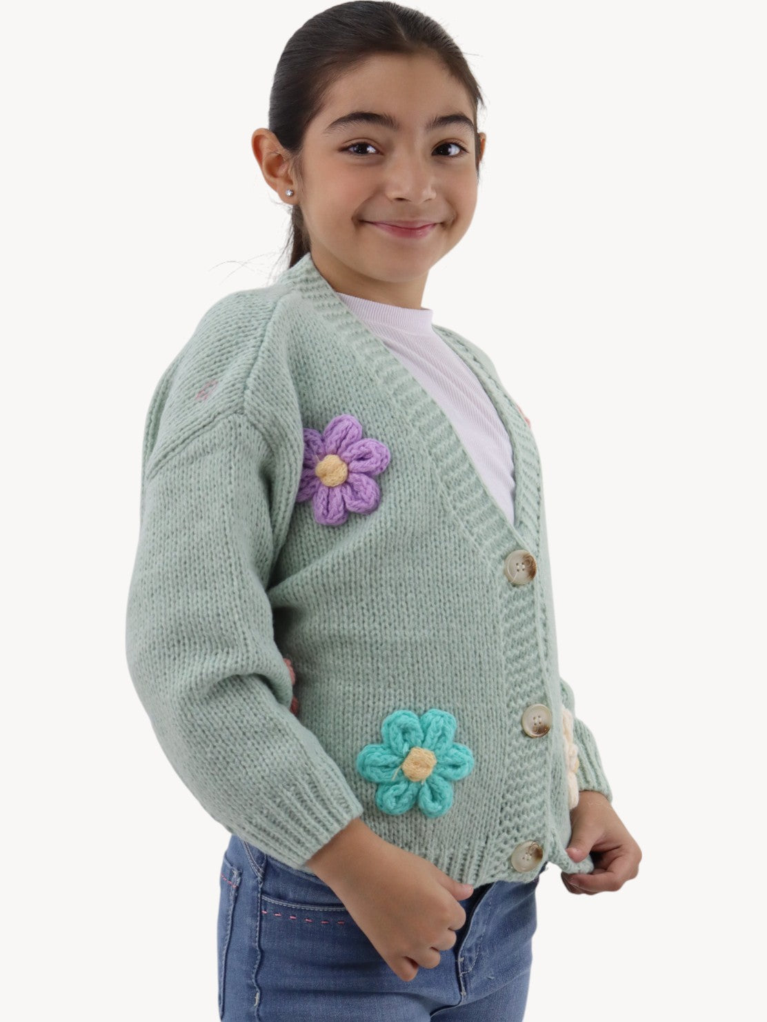Suéter tejido verde menta con flores