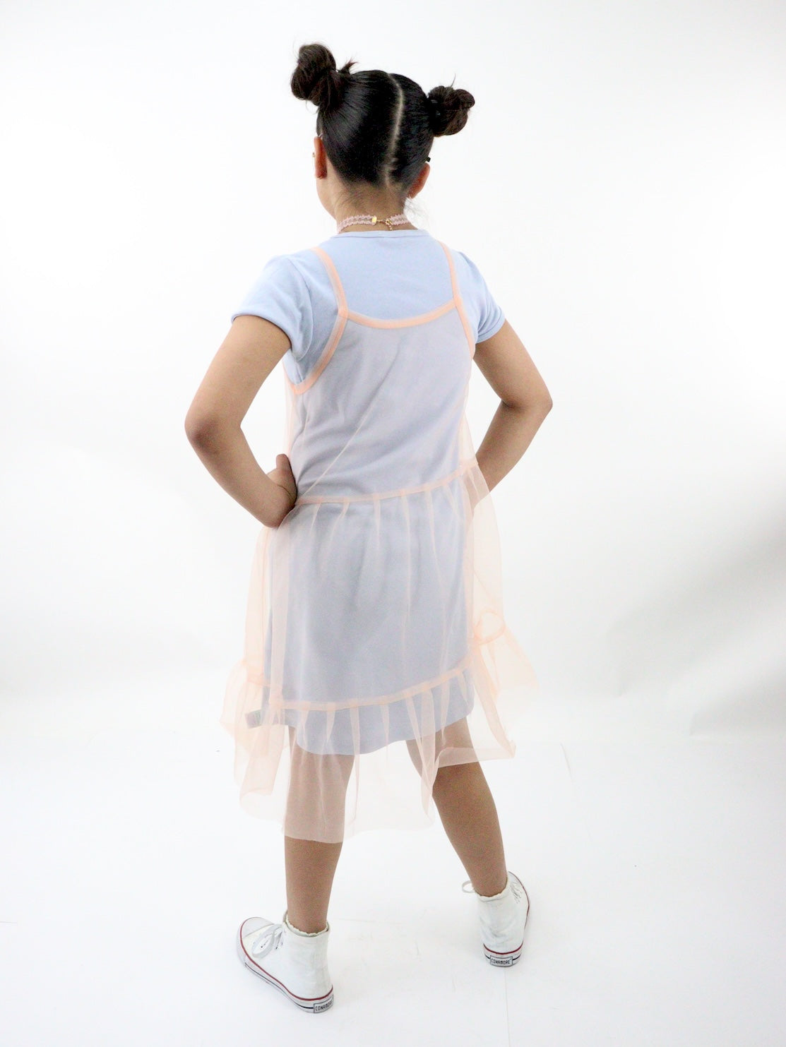 Vestido de color combinado con mesh