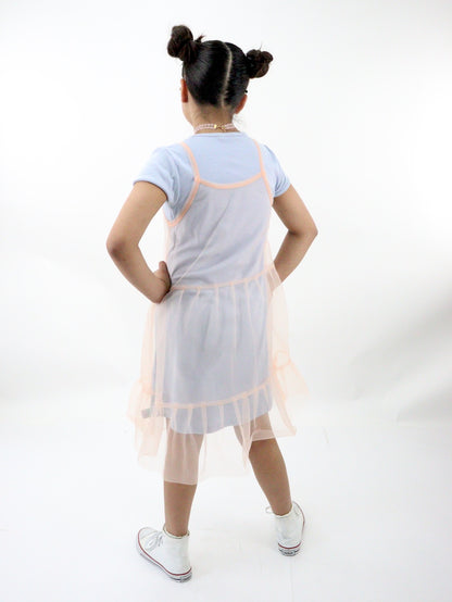 Vestido de color combinado con mesh
