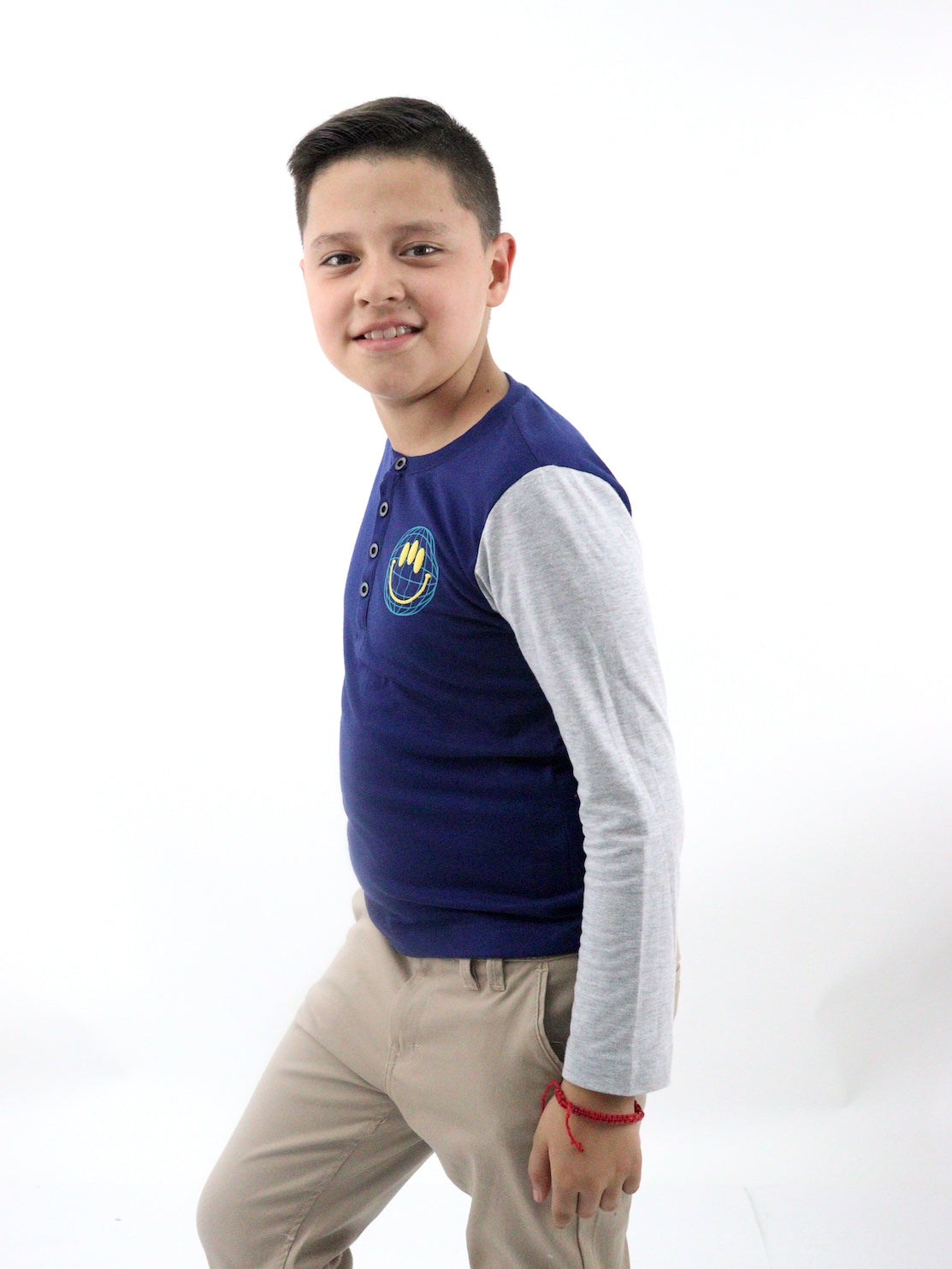 Playera raglán manga larga con estampado