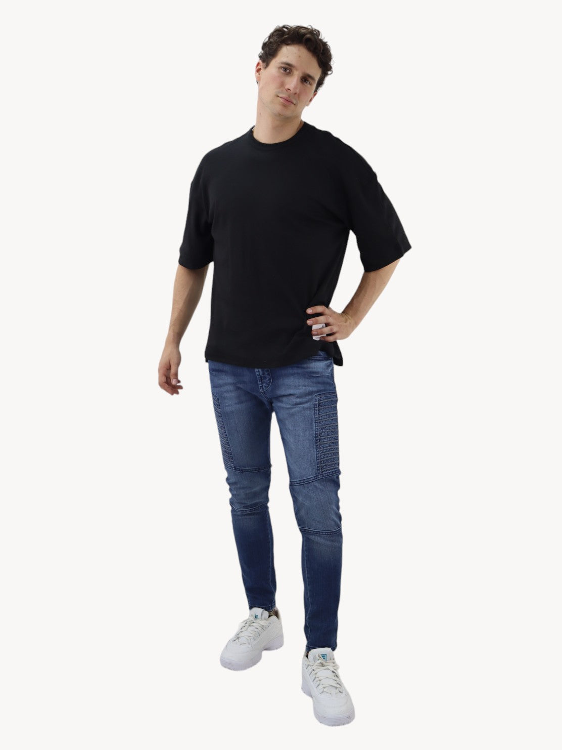 Jeans estilo biker azul oscuro