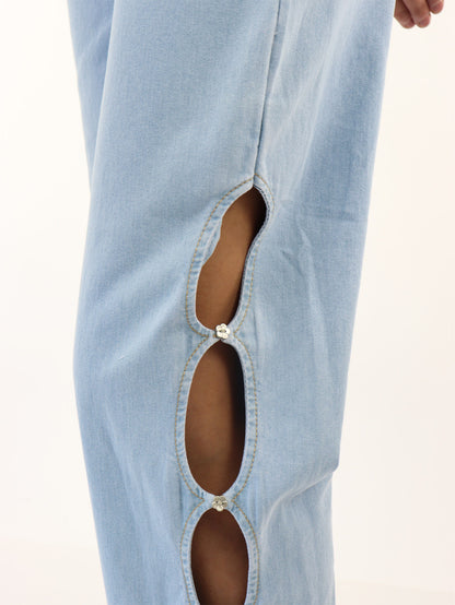 Jeans baggy con aberturas