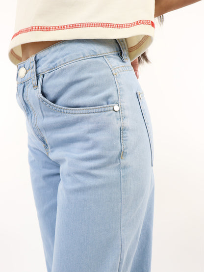 Jeans baggy con aberturas