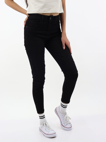 Jeans skinny negro