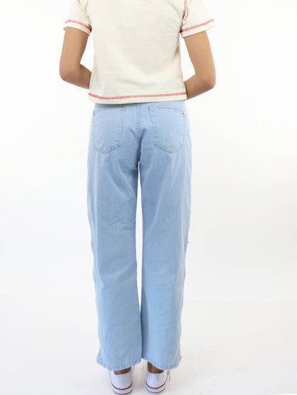 Jeans baggy con aberturas