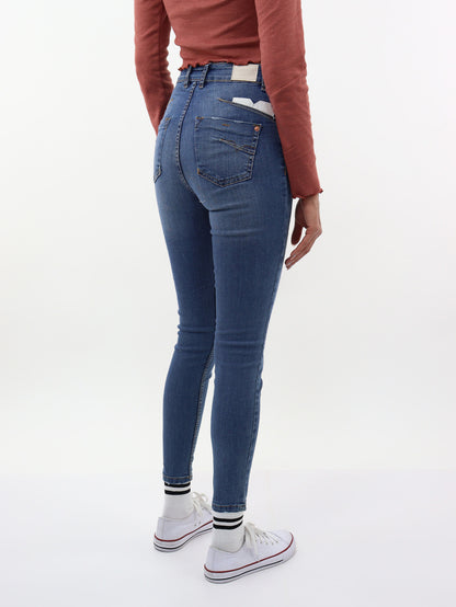 Jeans skinny con destrucción