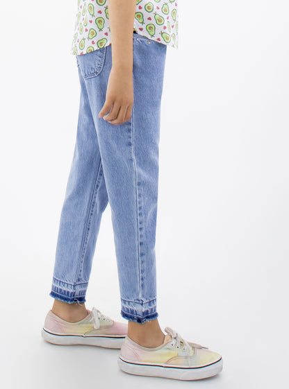 Jeans mom-fit de color azul claro