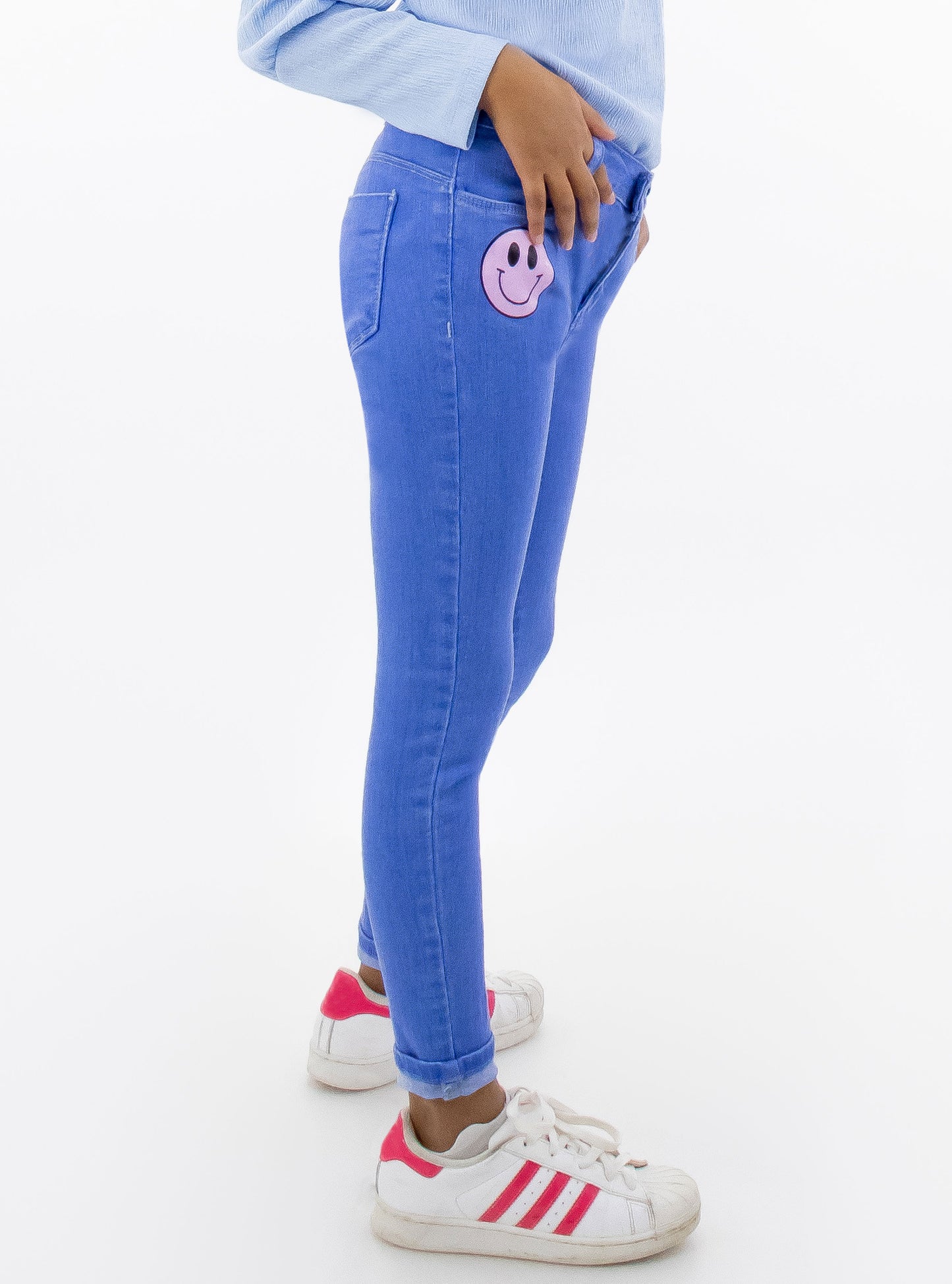 Jeans skinny de color azul medio con estampado